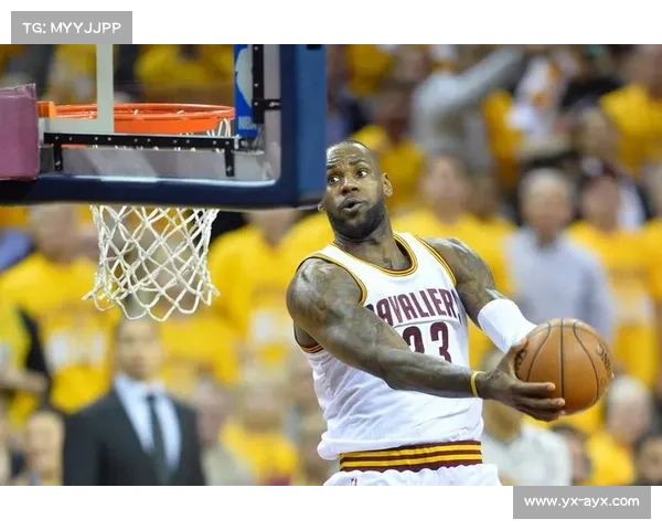 威尔逊致敬詹姆斯经典梗：三冠荣耀再现篮球传奇之路